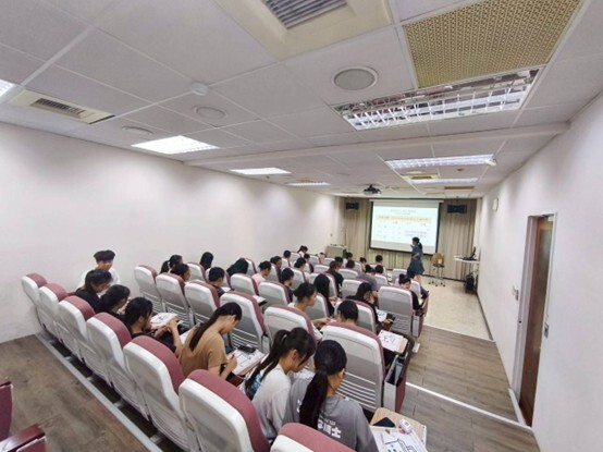 114-1七技舞蹈系新生探索成長工作坊─登入南應大，角色創建中…圖片